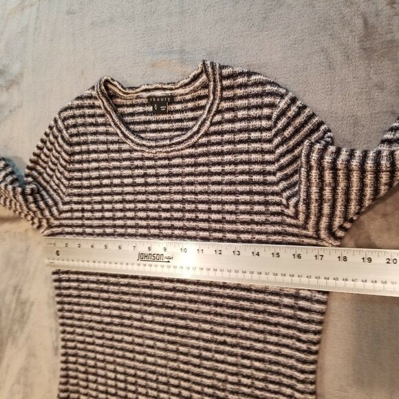 Theory Belira Evian Medium Black Striped Wool Blend Knit Tunic Sweater Pullover - Picture 8 of 8